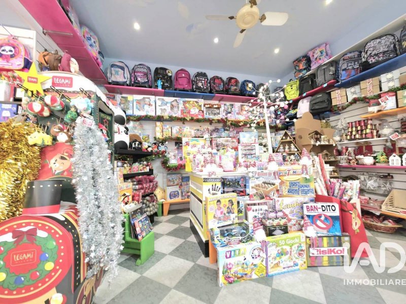 Edifício comercial em Turim