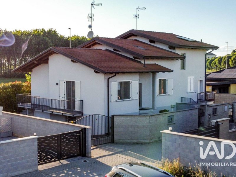 Villa in Gravellona Lomellina