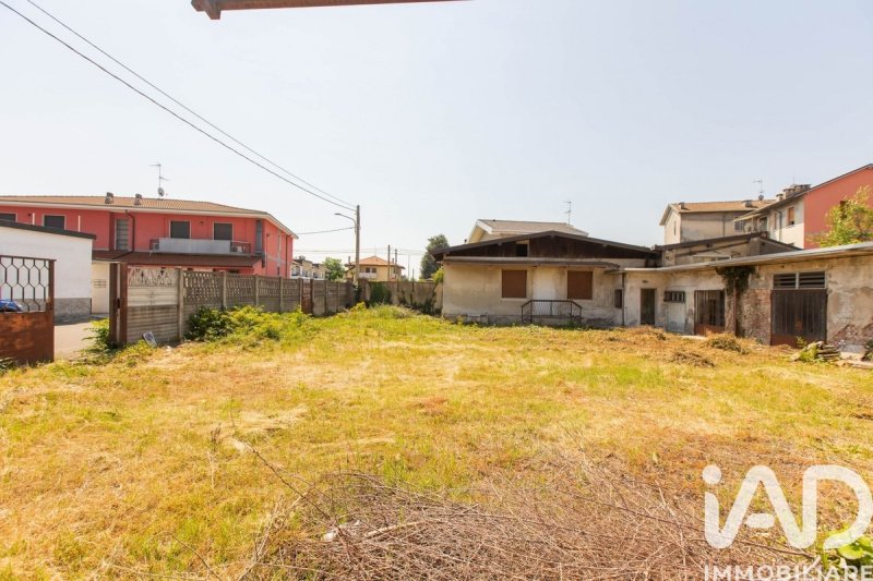 Villa i Arconate