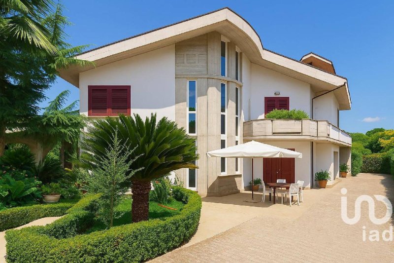 Villa in Roseto degli Abruzzi