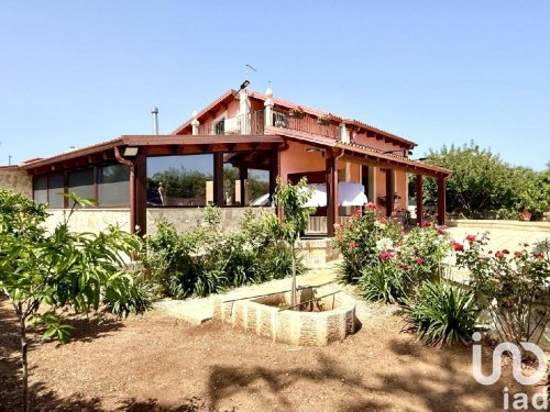 Villa a Avola