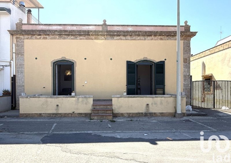 Casa independiente en Noto