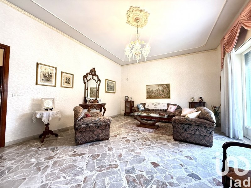 Apartamento en Avola