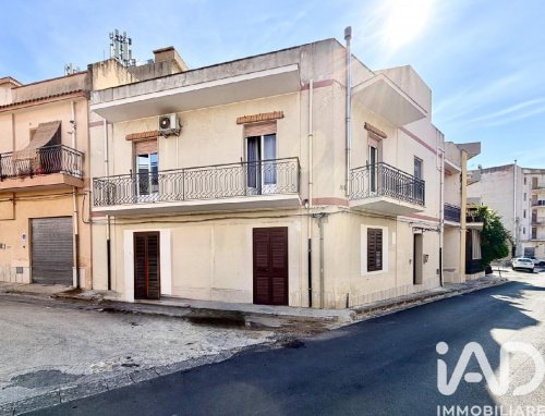 Casa independiente en Noto