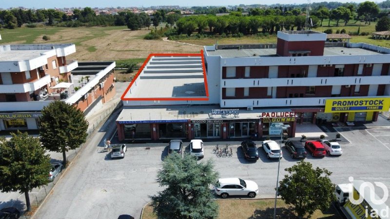 Zakelijk onroerend goed in Civitanova Marche