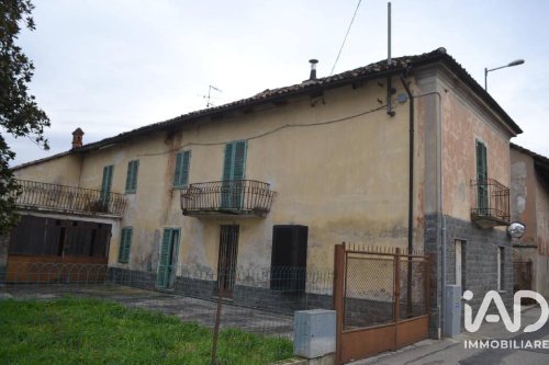 瓜雷内乡间房屋