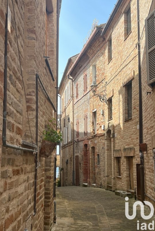 Einfamilienhaus in Monte Vidon Corrado