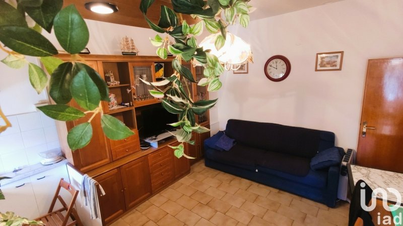 Квартира в Розиньяно-Мариттимо