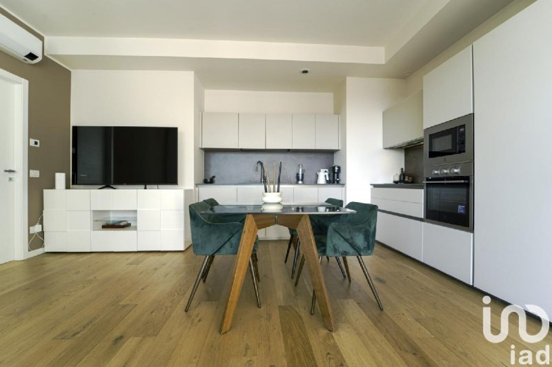 Квартира в Чинизелло-Бальзамо