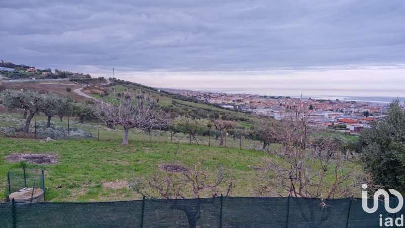 Building plot in Tortoreto