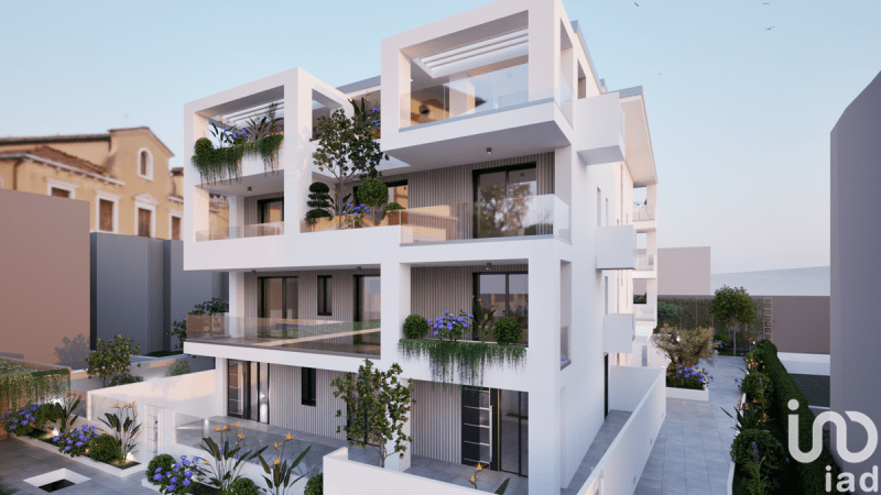 格罗塔马雷公寓