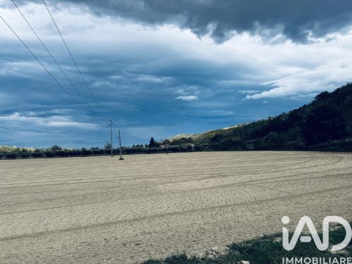 Сельскохозяйственный участок в Контрогуерра