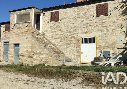 Villa en Cossignano