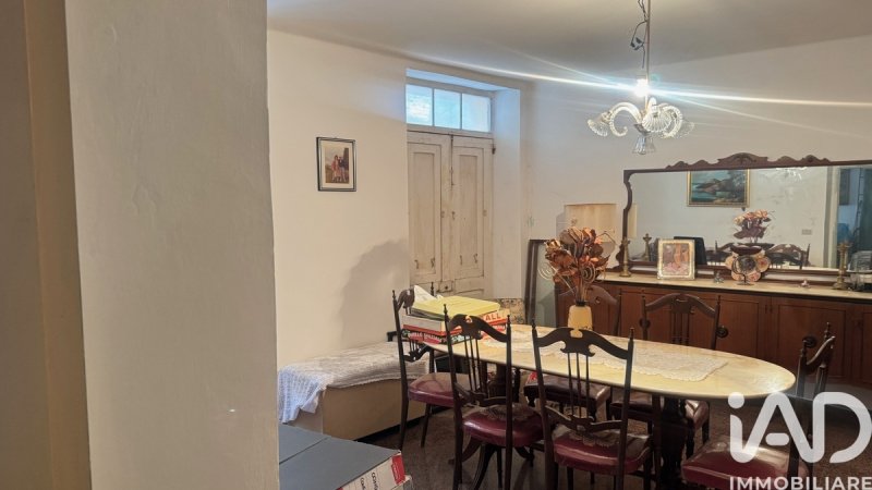 Casa independiente en Castignano