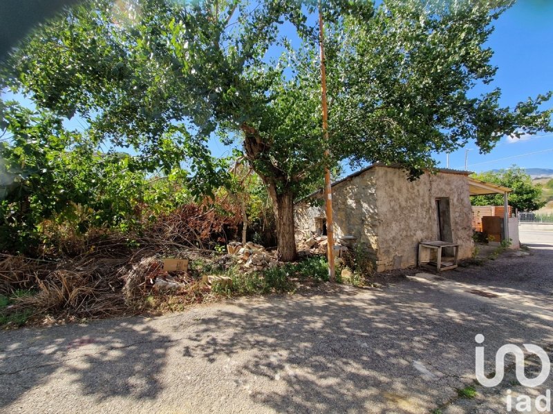 Semi-detached house in Alanno
