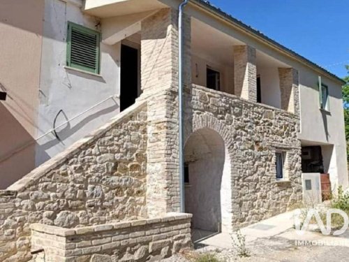 Semi-detached house in Alanno