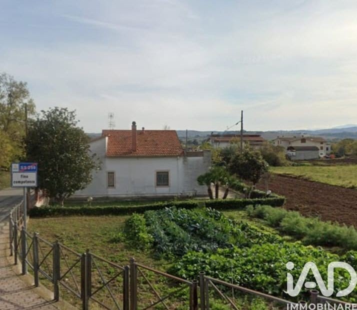 Villa in Nereto