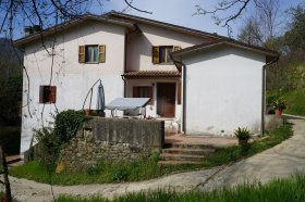 Casa independiente en Barga