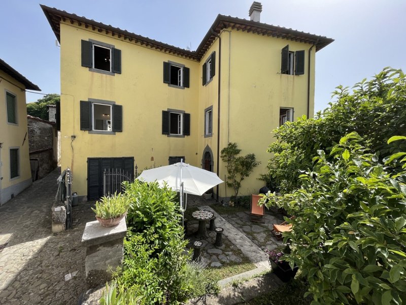 Vrijstaande woning in Coreglia Antelminelli