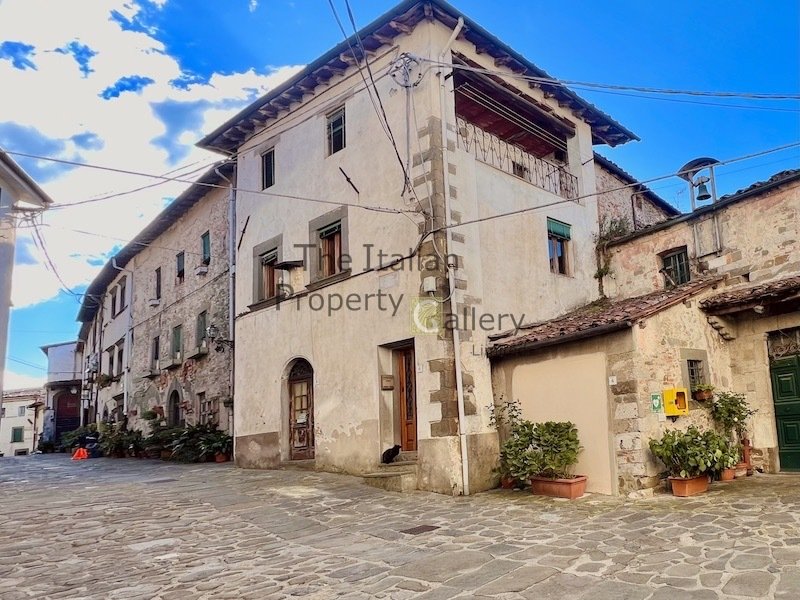 2 Bedrooms House for sale in Coreglia Antelminelli [793987] | Gate-away®