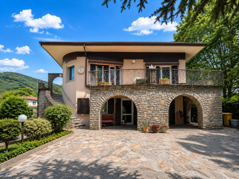 Villa in Bagni di Lucca