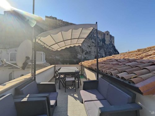 Self-contained apartment in Tropea