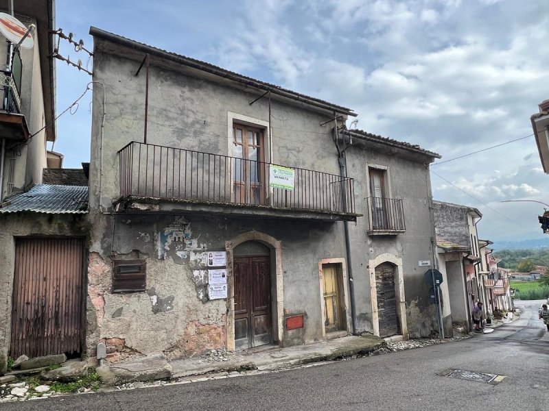 Farmhouse in Sant'Apollinare