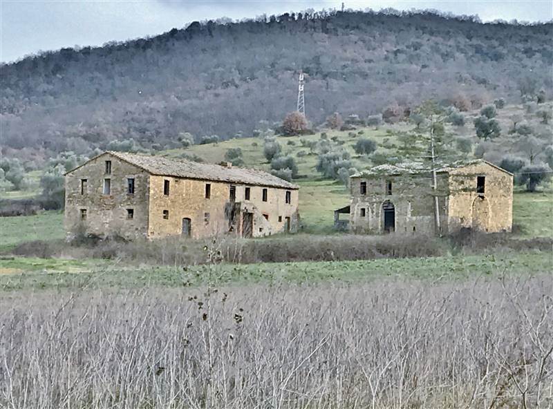 Klein huisje op het platteland in Magione