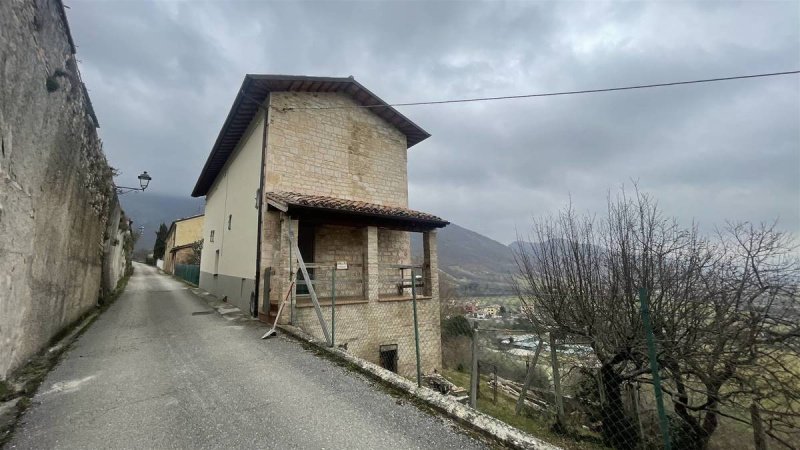 Einfamilienhaus in Costacciaro