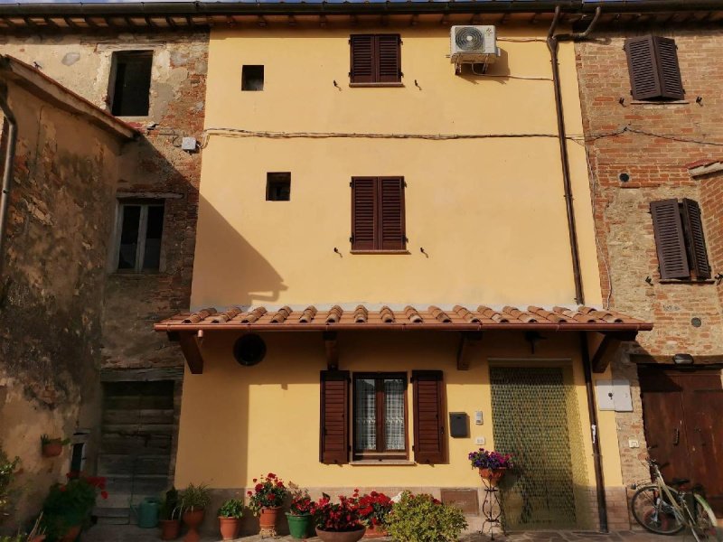 Doppelhaushälfte in Castiglione del Lago