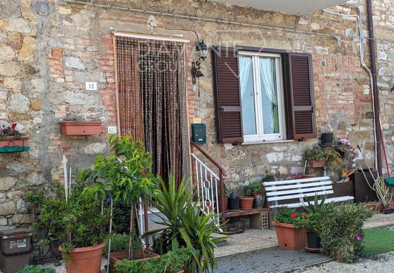 Semi-detached house in Magione