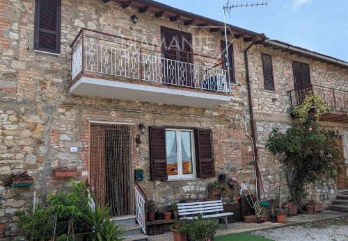 Semi-detached house in Magione