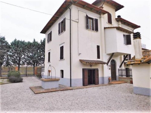 Semi-detached house in Castiglione del Lago