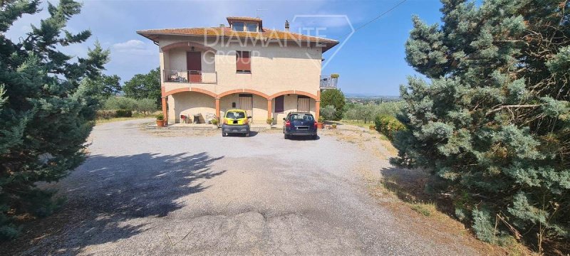 Farm in Montepulciano