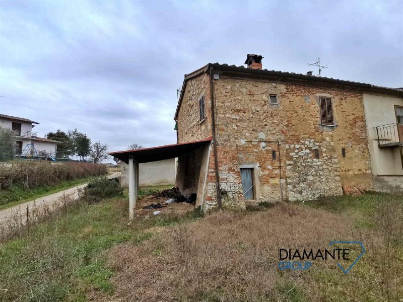 Casa semi indipendente a Castiglione del Lago