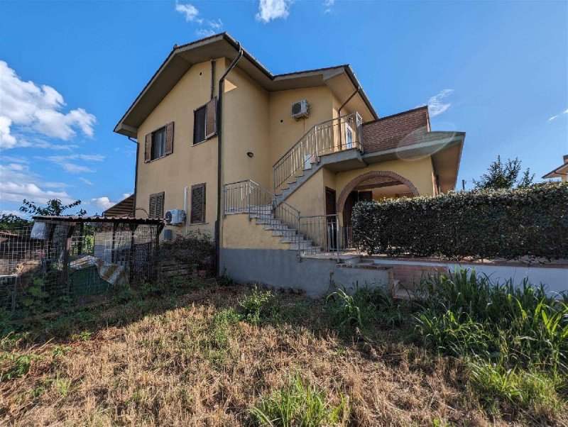 Self-contained apartment in Castiglione del Lago