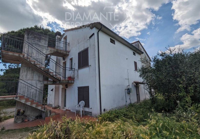 Einfamilienhaus in Castiglione del Lago