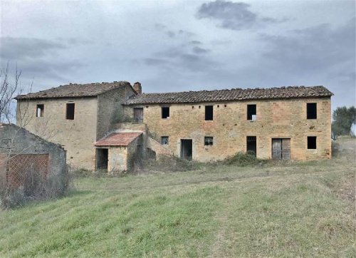 Farmhouse in Magione