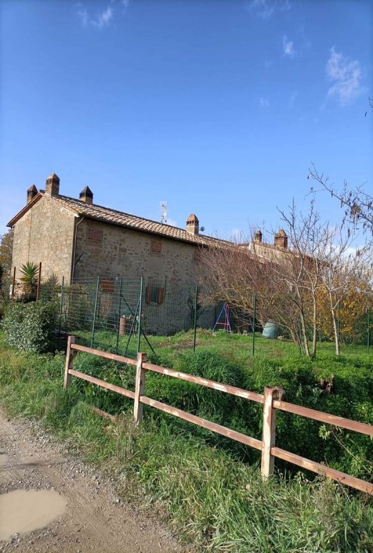 Klein huisje op het platteland in Cortona