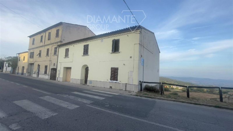 Semi-detached house in Roccastrada