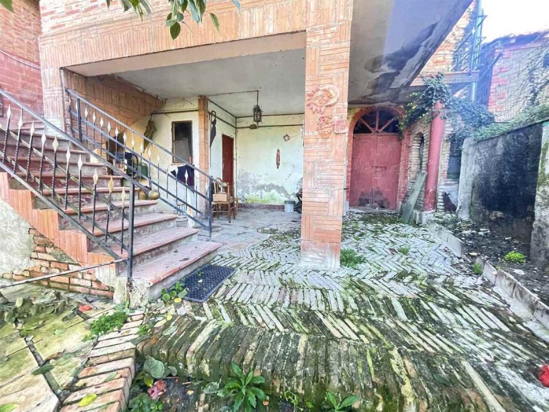 Casa semi indipendente a Castiglione del Lago