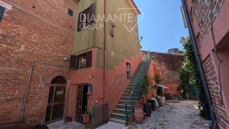 Top-to-bottom house in Castiglione del Lago