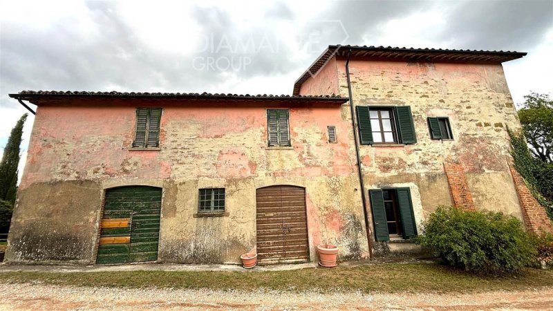 Klein huisje op het platteland in Gubbio