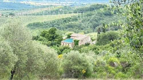 Klein huisje op het platteland in Allerona
