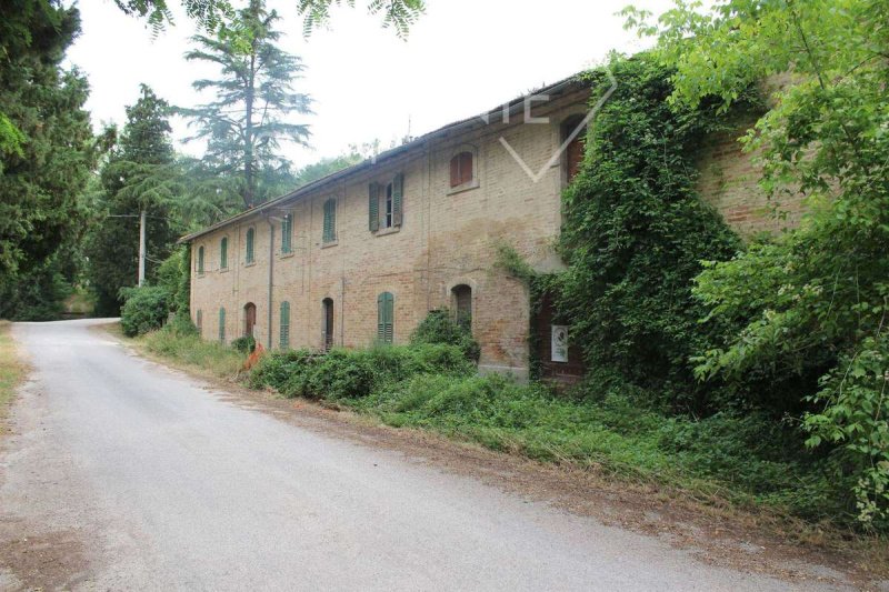 Отдельно стоящий дом в Дерута