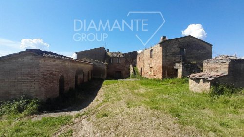 蒙特罗尼-达尔比亚房屋