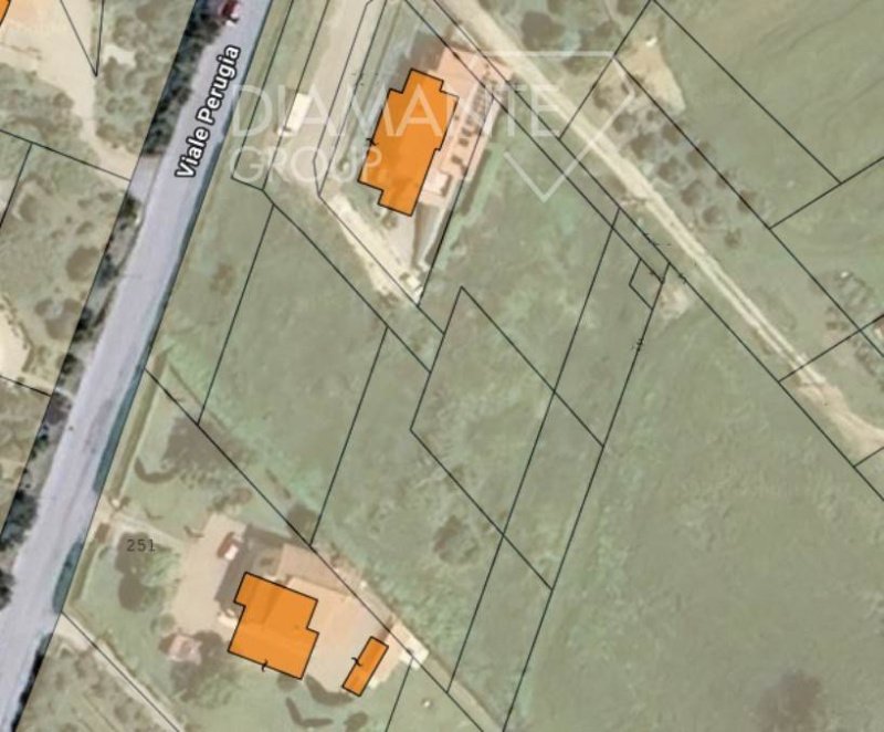 Строительный участок в Кастильоне-дель-Лаго