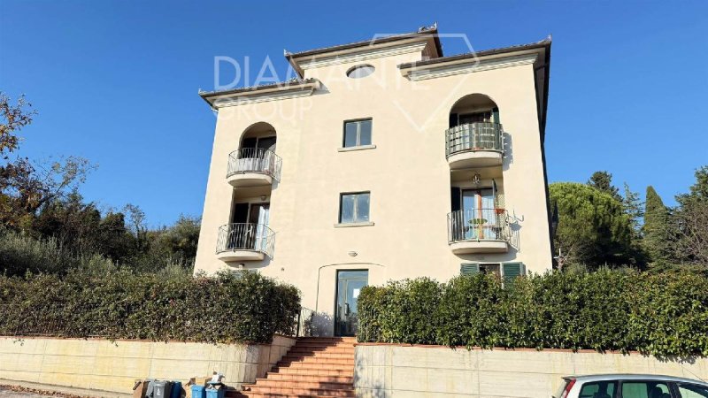 2 Bedrooms Apartment for sale in Passignano Sul Trasimeno [794864] | Gate-away®