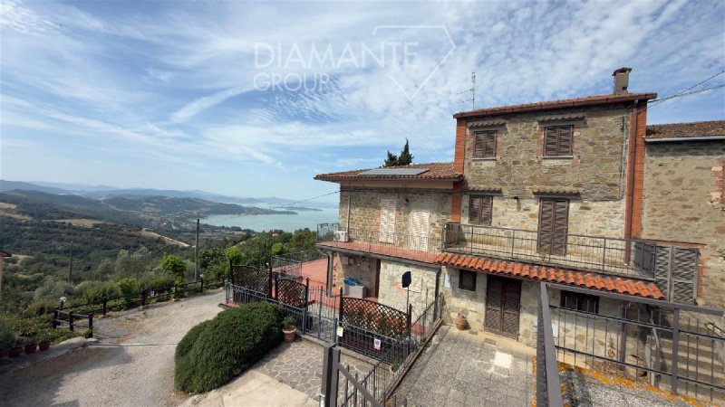 Casa independiente en Passignano sul Trasimeno