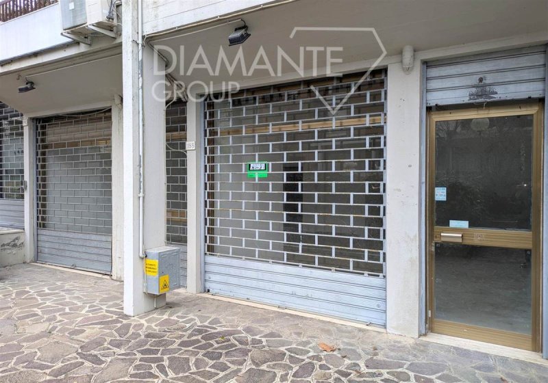 Immobile commerciale a Chianciano Terme